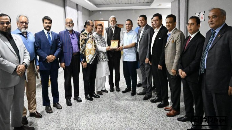 রিহ্যাব সদস্যদের সঙ্গে নিয়ে প্রধানমন্ত্রীর সঙ্গে সৌজন্য সাক্ষাৎ করলেন এমপি দিপু