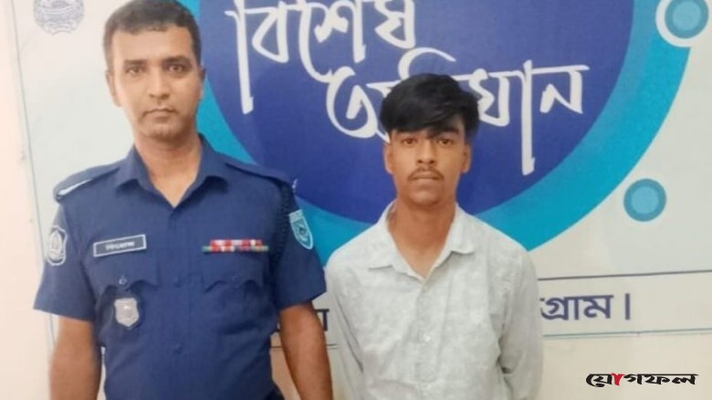 কুড়িগ্রামে বাস ভাঙচুর ও শ্রমিক পেটানোর মামলার প্রধান আসামি গ্রেফতার