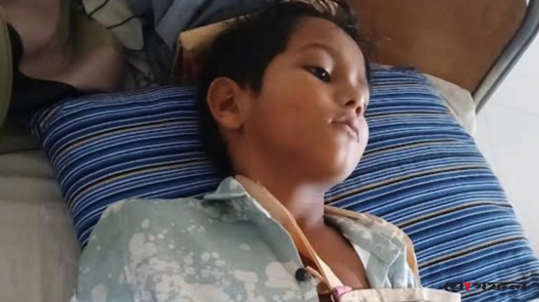 ৭ বছরের শিক্ষার্থীকে মারধরের অভিযোগ, মাদ্রাসা শিক্ষক পুলিশ হেফাজতে