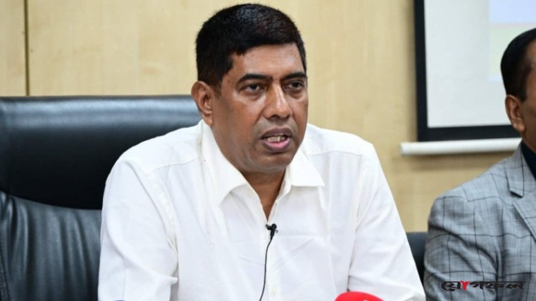 অনলাইন প্রতারণা চক্রের ৪ সদস্য গ্রেপ্তার