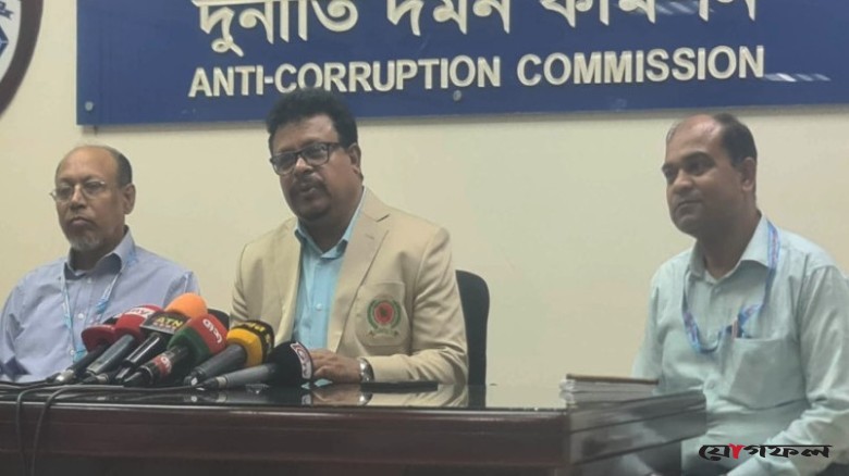 দুদকের নতুন সচিব হিসেবে যোগ দিলেন মো. সাইদুর রহমান খান