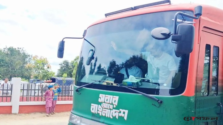 কিশোরগঞ্জে পৌঁছেছেন প্রধানমন্ত্রী তারেক রহমান