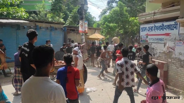 প্রেমের বিরোধে দুই পক্ষের সংঘর্ষ, আহত ১০
