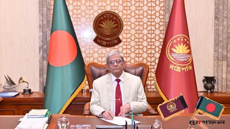 ‘আর কোনো মাকে সন্তানের জন্য, স্ত্রীকে স্বামীর জন্য চোখের পান