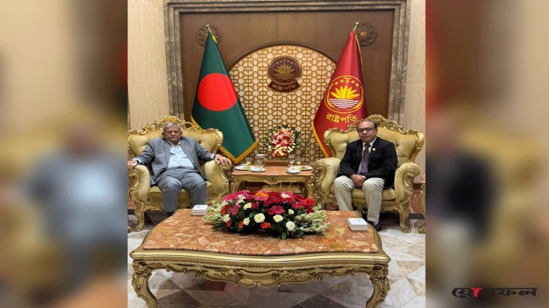 নবনির্বাচিত রাষ্ট্রপতির সঙ্গে নোবিপ্রবি উপাচার্যের সৌজন্য সাক্ষাৎ