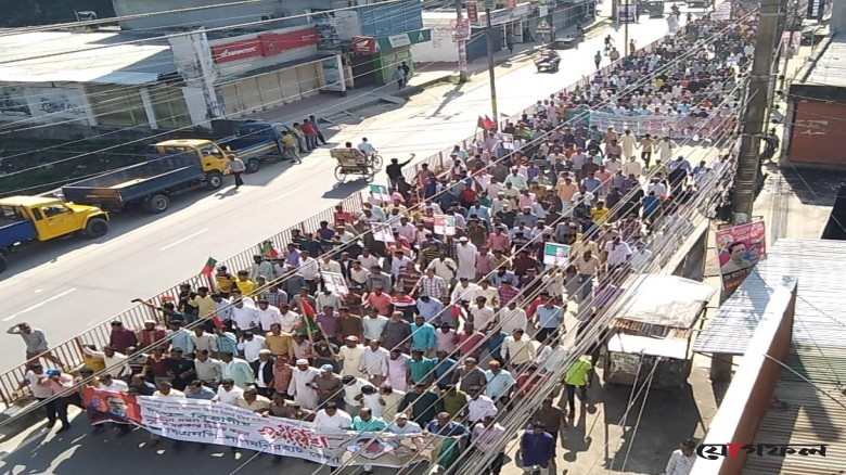 ঢাকা থেকে রংপুরের পথে ১১ দলীয় জোটের লংমার্চ