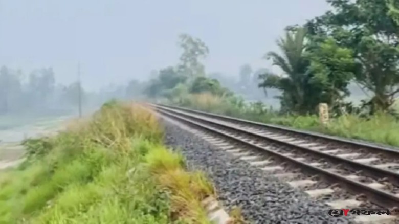 জয়দেবপুরে রেললাইনের পাশে অজ্ঞাত ব্যক্তির মরদেহ উদ্ধার