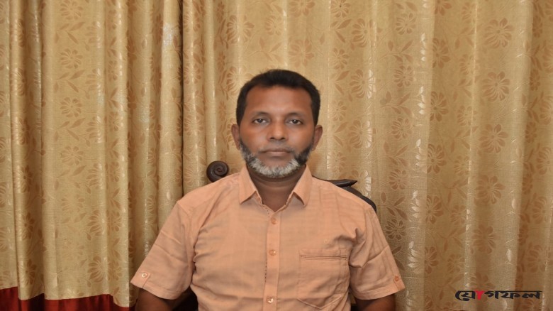 বাদাঘাটে নির্বাচনী আলোচনায় আজিজুর রহমান