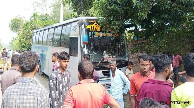 জামালপুরে বাসচাপায় শাশুড়ি-পুত্রবধূর মৃত্যু